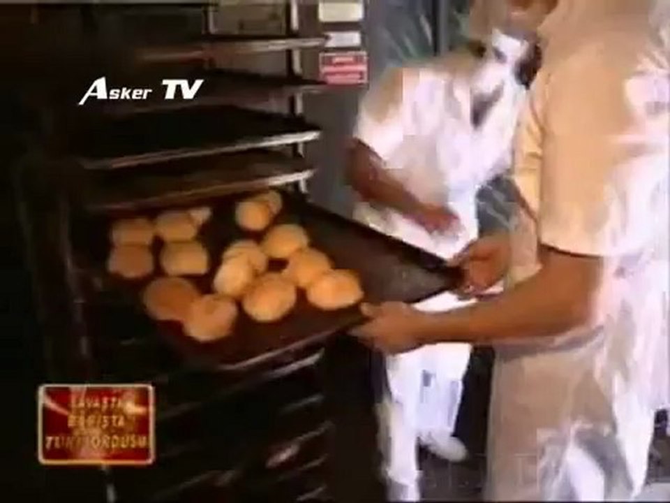 826