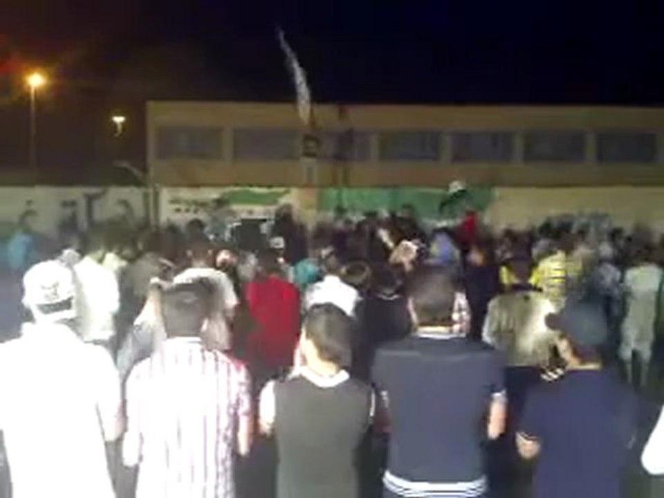 Syria فري برس الحسكة حي غويران مظاهرة مسائية    19 5 2012 ج4 ALhasaka