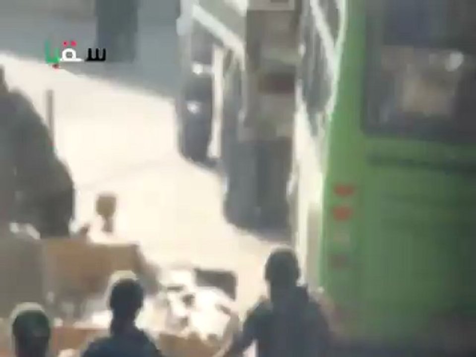 Syria فري برس  ريف دمشق سقبا تعزيزات عسكرية على خلفية انشقاق الحواجز  19 05 2012 جـ1 Damascus