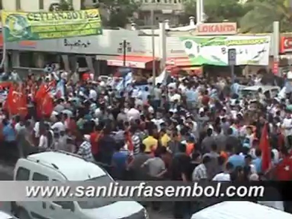 ŞANLIURFA'DA 19 MAYIS GENÇLİK YÜRÜYÜŞÜ