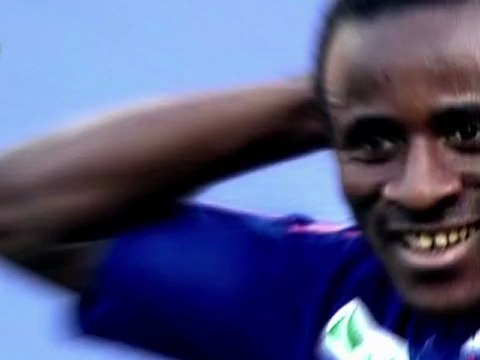 28 голов Думбия в сезоне 2011-2012