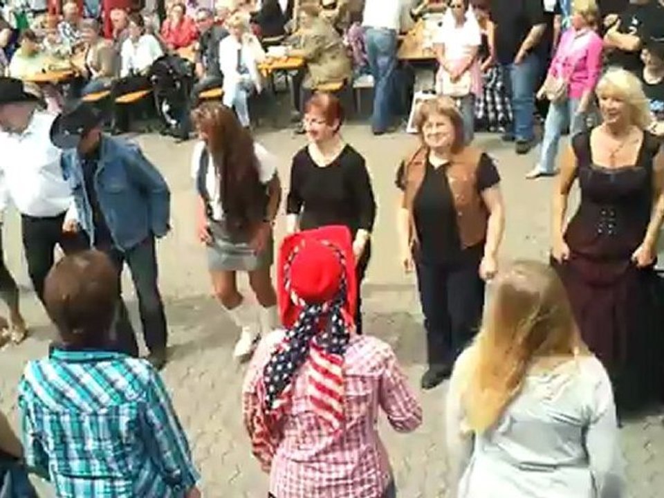 6. Country Music Day in Düren - der WDR lernt Tanzen
