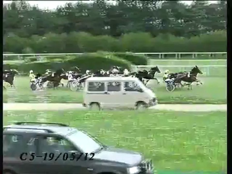 salto Pierji Nimes