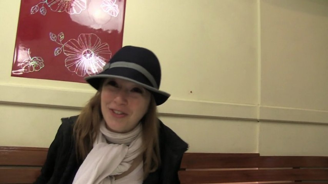 Episode 1 - Parée au décollage - Busking in Australia (Chanter pour voyager en Australie)  - Français