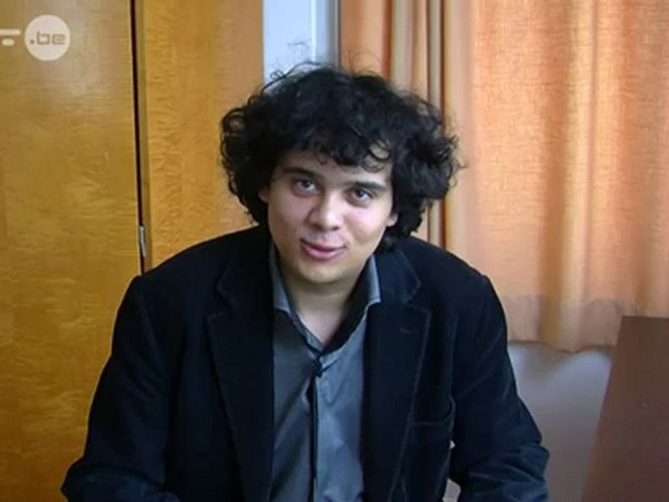 Vacances forcées pour les élèves de la Chapelle - RTBF Vidéo