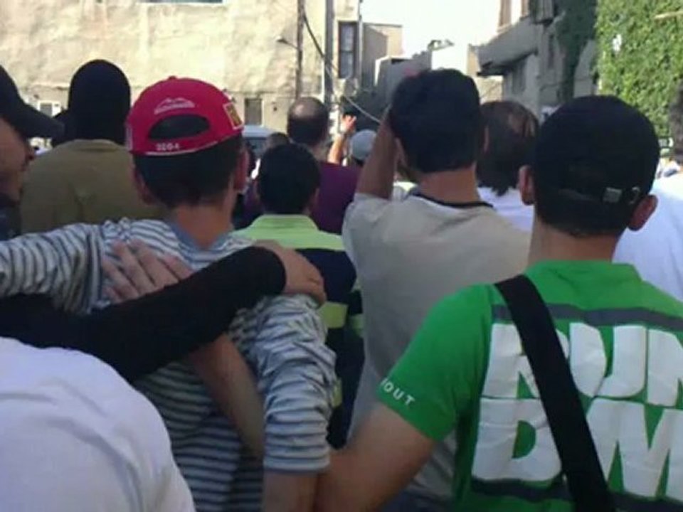 Syria فري برس  دمشق أحرار مدينة سلمية في حي الميدان الدمشقي 19   5   2012 Damascus