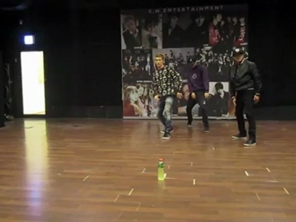 【練習】Super Junior 銀赫 In 練習室