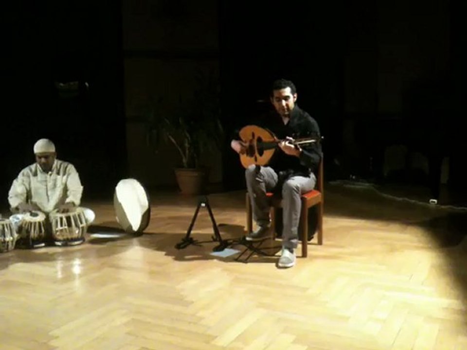 Trio Turchese: Corrado bungaro- Nyckelharpa -Helmi M'hadhbi - Oud- John Salins - Tabla