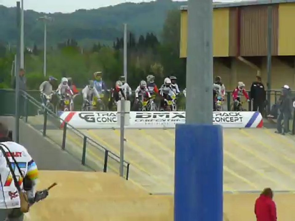 6ème coupe de provence BMX 2012 Ian Guionnet Bunny hop club Briançon 1/2 finale benjamin