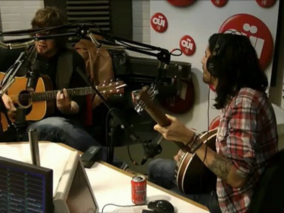 Naosol & Waxx - Gorillaz Cover - Session Acoustique OÜI FM