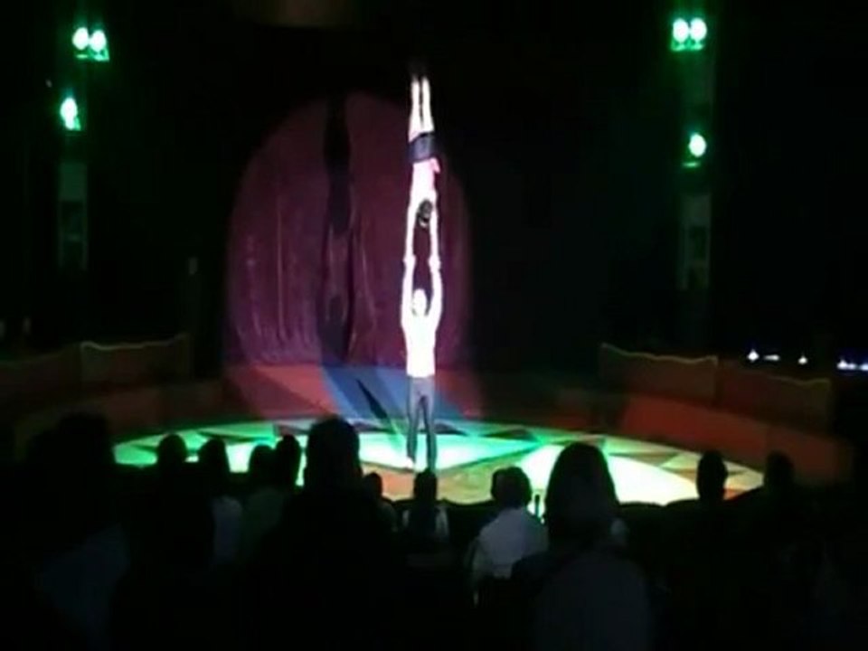 DUO ORION-hand to hand-presents Art agency Valentino