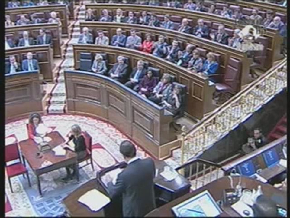 ¿De qué se ríe Zapatero?