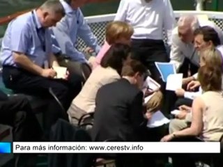 Rajoy dice que Merkel le ha dado el aval a sus políticas