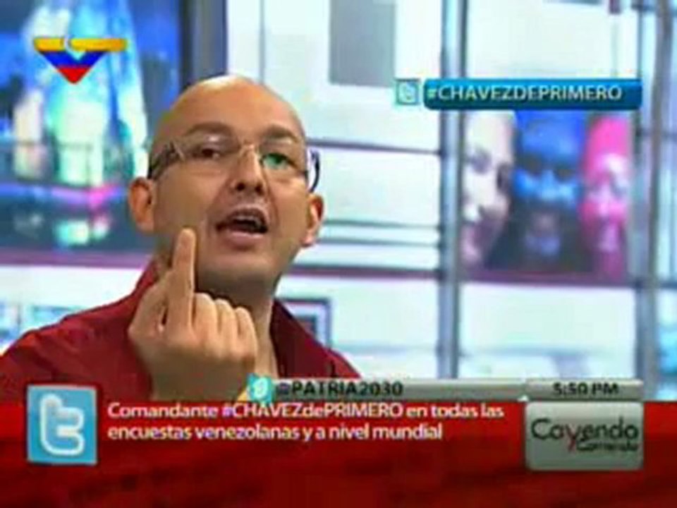 (VÍDEO) Cayendo y Corriendo del día viernes 18.05.2012 2/2