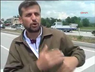 Takla Atan Otomobilden Fırlayan Gencin üzerinden TIR Geçti!