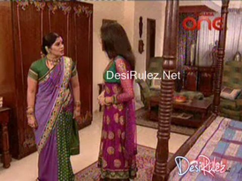 Jhilmil Sitaron Ka Aangan Hoga - 21st May 2012 pt1