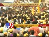 Sun heat obstruct political leaders Nellore campaign