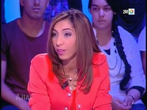 ‫الفنانة دنيا بطمة في برنامج أجيال - Dounia Batma sur Ajial‬