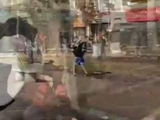 Clashes in Chile as Pinera asks for forgiveness