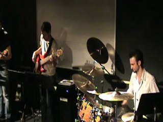 ALLAN HOLDSWORTH- WATER ON THE BRAIN