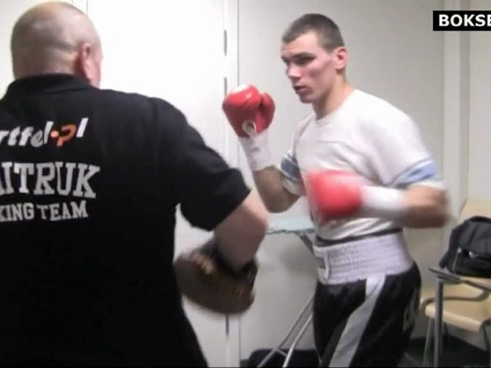 Mateusz Masternak i Andrzej Gmitruk: Tarczowanie w szatni przed walką z Hari Milesem