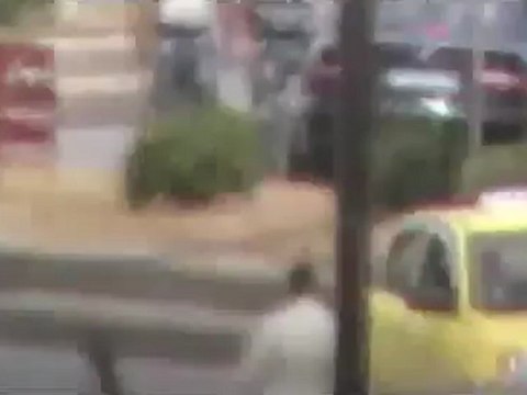 Syria فري برس حماه المحتلة دوار الجب انتشار الامن والشبيحه وتفتيش السيا 21 5 2012 Hama