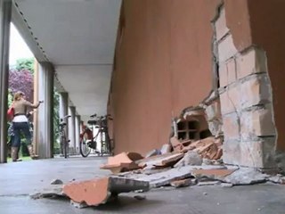 Icaro Tv. Terremoto in Emilia, i volontari riminesi