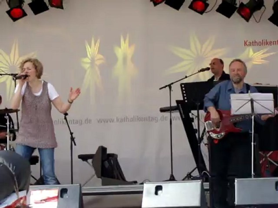 Dem, der mich atmen läßt - sternallee @ katholikentag 2012