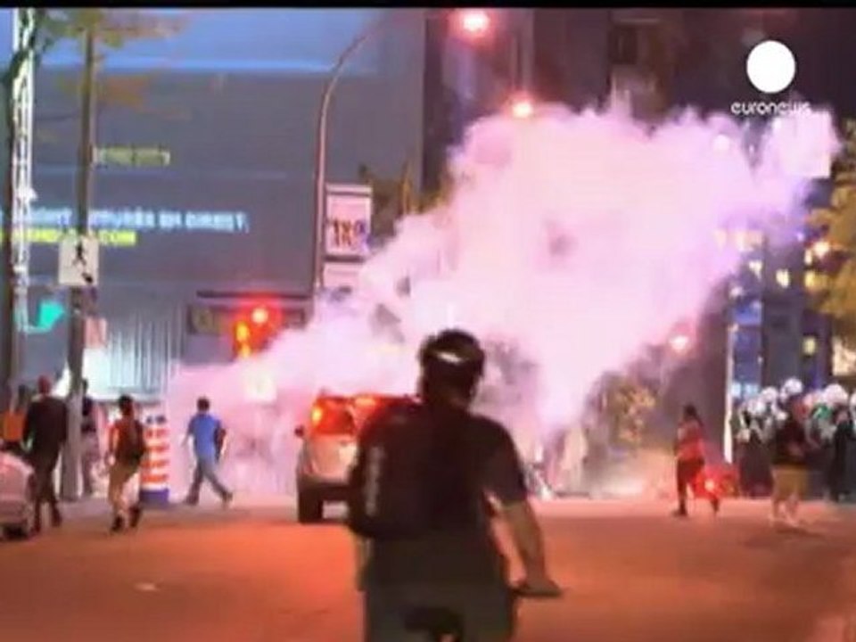 Canadian student protesters defy emergency law