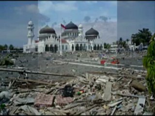 Islam Wunder: Tsunami nur mosche bleibt stehen