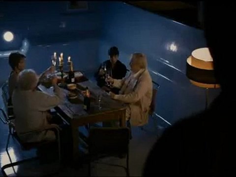 '¿Y si vivimos todos juntos?' - Tráiler español