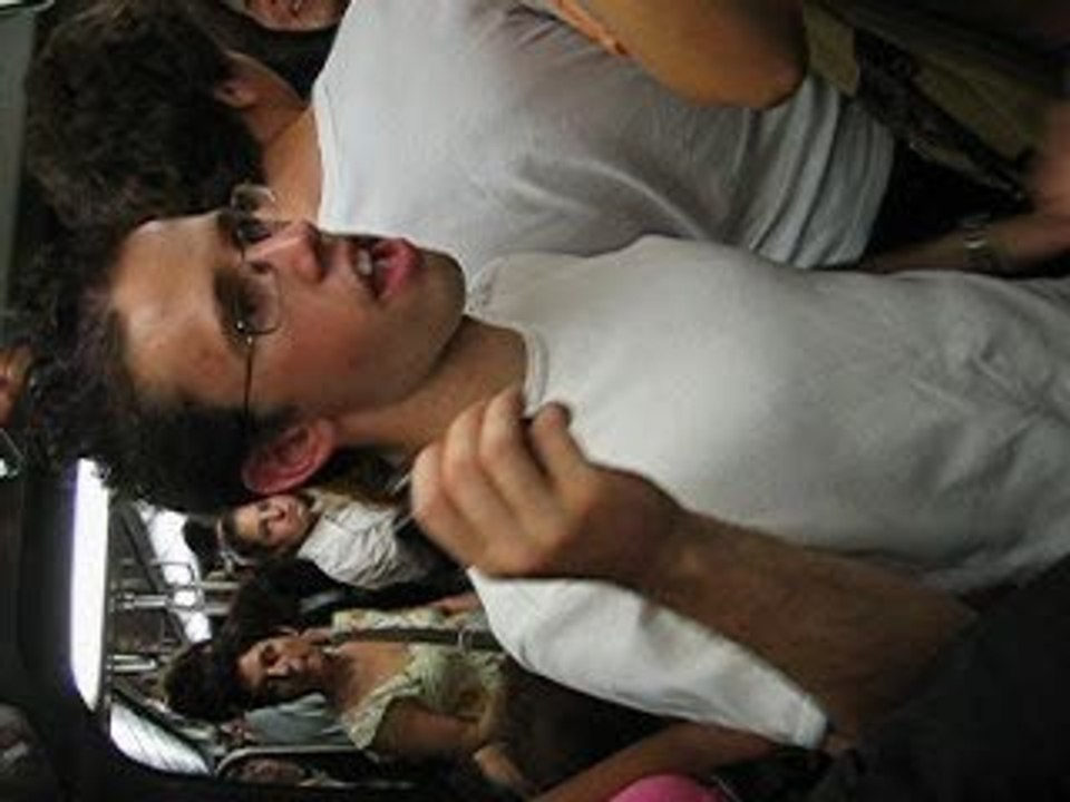 Technoparade - Xeon dans le metro!