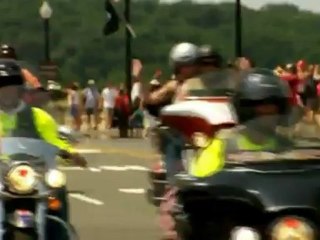 Rolling Thunder rumbles through Washington to honor veterans.