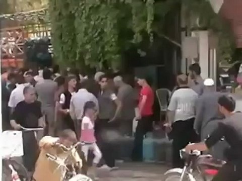 Syria فري برس ريف دمشق أزمة الغاز في مسرابا 22 5 2012 Damascus