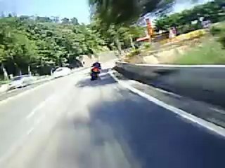 M13 Aggressive Traffic Riding