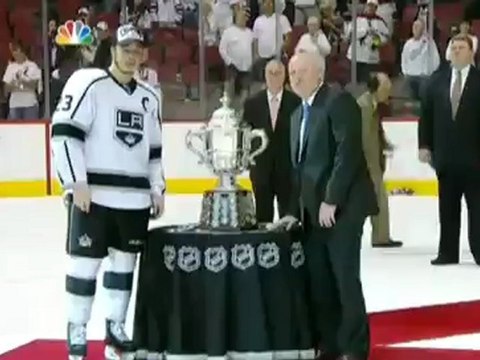 Kings Reach Finals, Beat Coyotes in OT