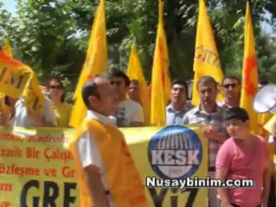 Nusaybin Kesk zam oranlarını protesto etti