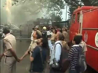 Massive fire rages at New Delhi bank