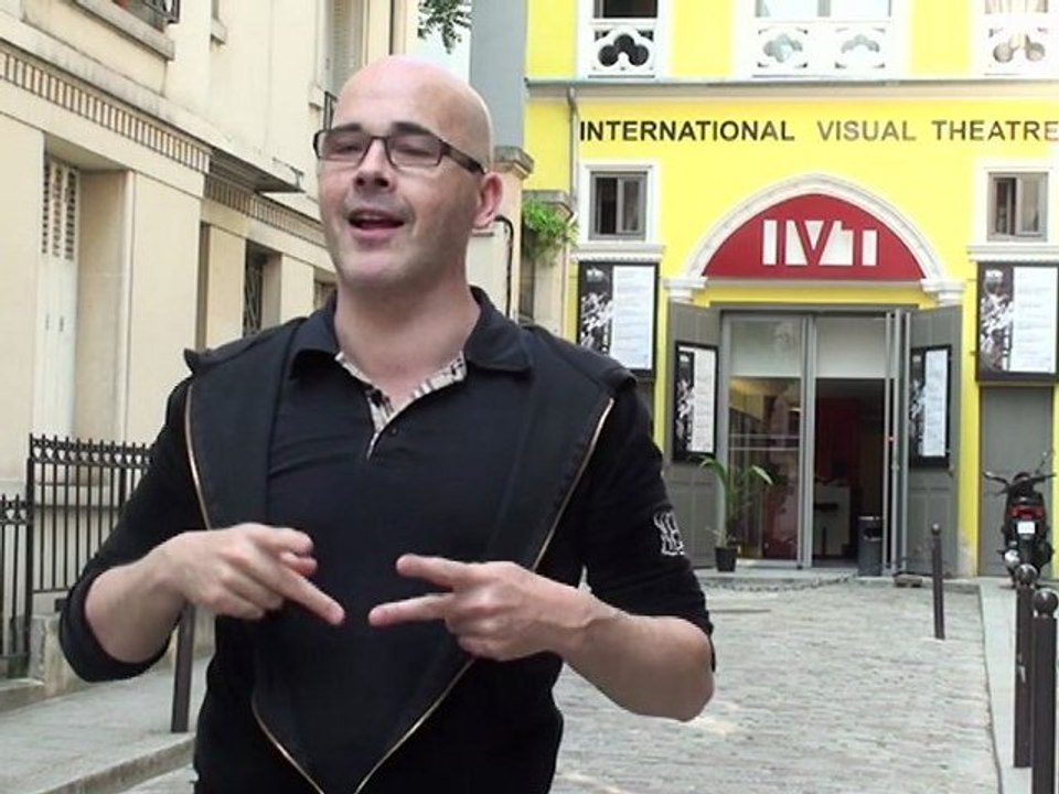 Présentation ateliers théâtre adultes et enfants