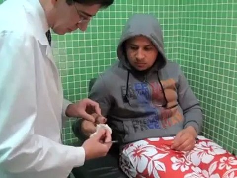 Rebeldes libios mutilados por la guerra se recuperan en Santander