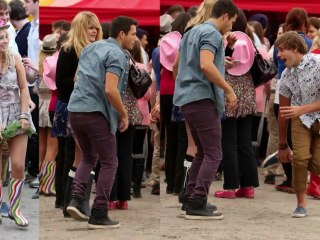 Hollyoaks Cast Embrace Summer