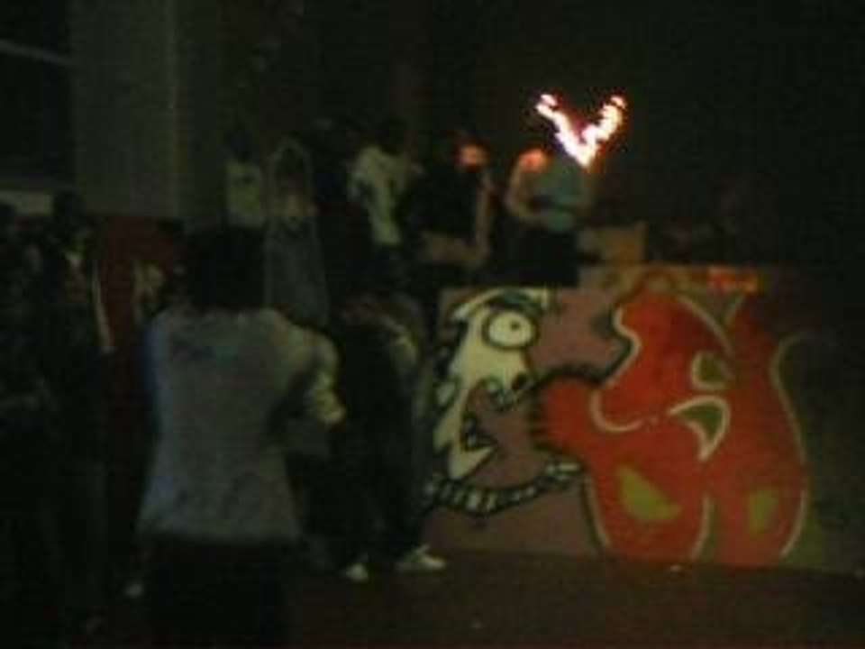 Tixo  Na Escola De Alverca