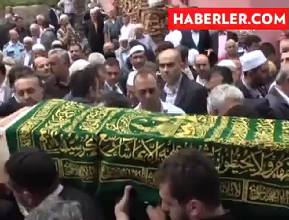 Erdoğan'ın Kayınpederi Cenazesi Defnedldi
