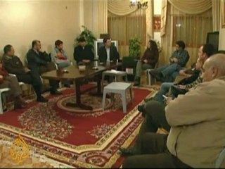 Palestinians battle Israeli wall