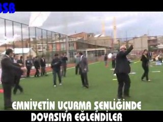 Emniyetin Uçurtma Şenliği'nde Doyasıya Eğlendiler