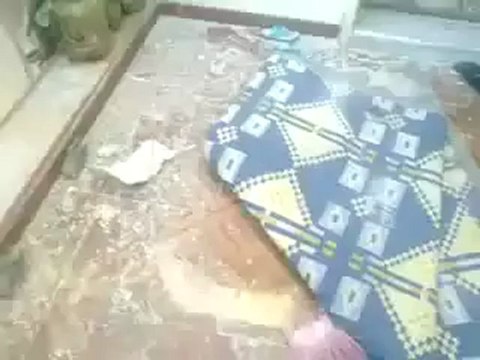 Syria فري برس إدلب حاس آثار قصف الطيران على المنازل 23 5 2012 Idlib