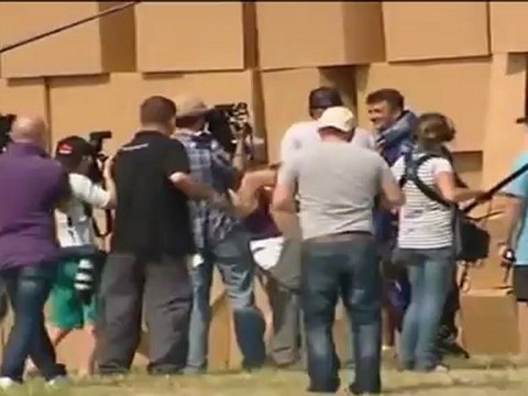 Stuntman Plunges 2,400ft From Helicopter With No Parachute And Lives To Tell