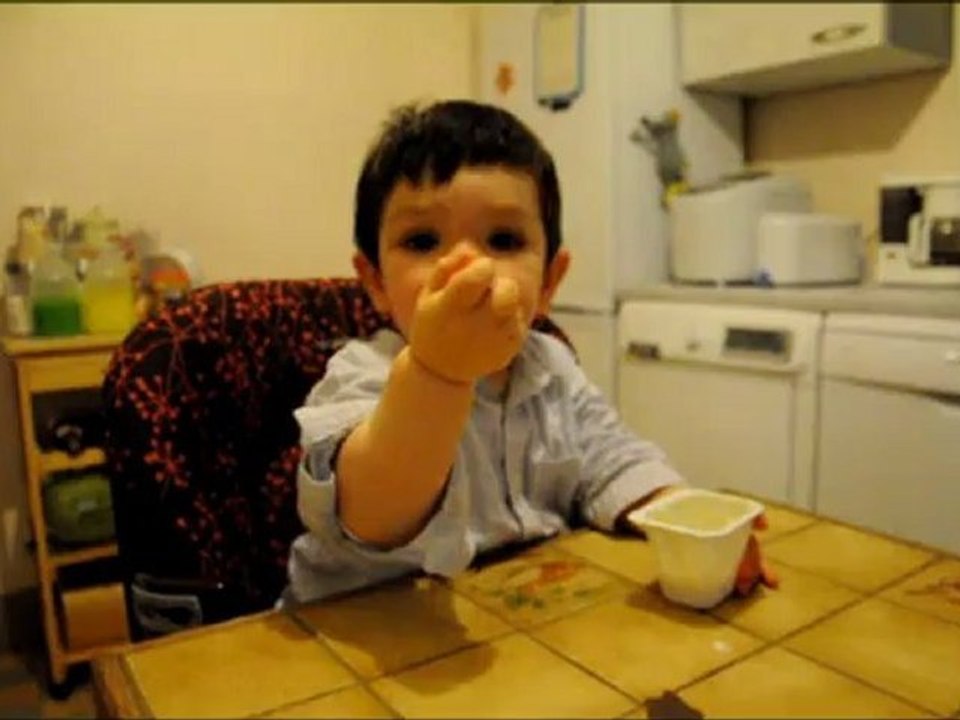 2012-04-amael_18mois