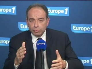 Copé (UMP) appelle au "rassemblement", face aux propos de Fillon