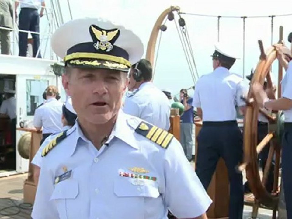 Parade de grands voiliers-école dans la baie de New York